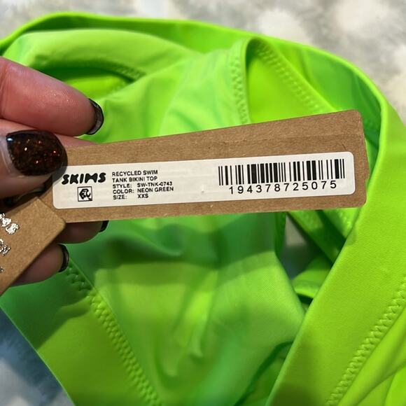 NWT Skims Recycled Swim Tank Bikini Top Neon Green XXS - Picture 5 of 5